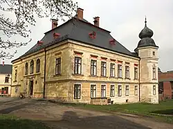 jihozápadní křídlo