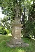 Všejany, statue.jpg