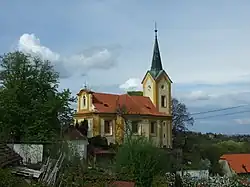 Pohled na kostel sv. Václava z dálky