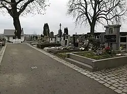 Vašírov, hřbitov.jpg