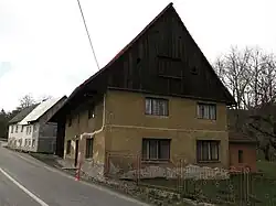 Valkeřice, usedlost čp.145.jpg