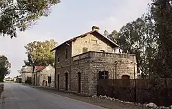 Budova bývalé železniční stanice v Kfar Jehošua