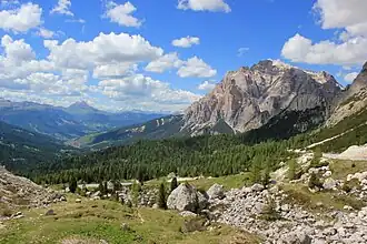 Cunturinesspitze - pohled z passo Valparola