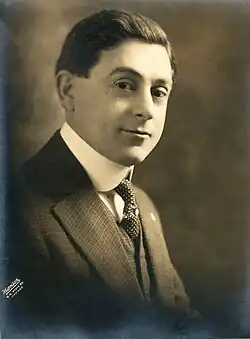 Vaudeville entertainer Wallie Brooks