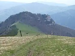 pohled z vrcholu, bývalý vlek