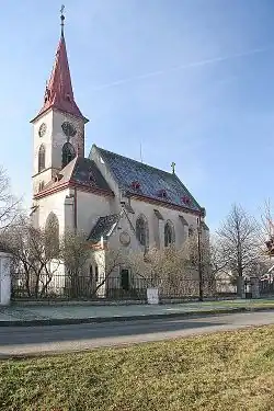 Filiální kostel Navštívení Panny Marie ve Veletově.