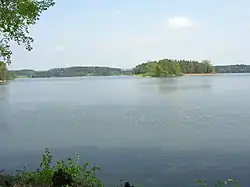 Rybník Velká Holná a ostrov Naxos