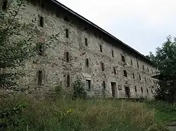 Velká Ledhuje, sýpka.jpg