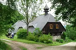 Dům čp. 27 ve vsi Velkém Radkově