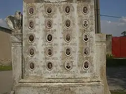 Oběti války na pomníku v obci Velké Přítočno