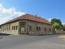 Veltěže dělnický dům.jpg