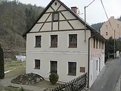 Venkovská usedlost Keramická 5, Březová (okres Karlovy Vary)2.jpg