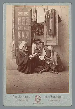 Délié & Béchard, Prodejce látky a jeho zákazník, carte-de-visite, 1869–1890, sb. Rijksmuseum