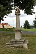 Ves Touškov, column.jpg