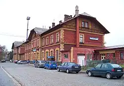 Nádraží ve Veselí nad Lužnicí (novější výpravní budova)