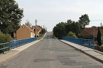 Silnice II/398 ve Vevčicích