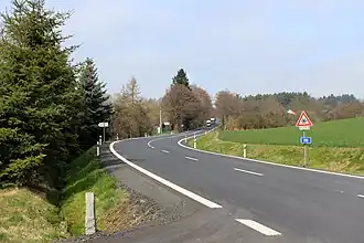 Silnice II/200 u Vidic