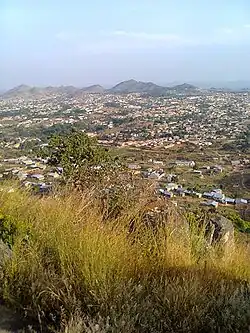 Pohled na město z hory Ngaoundere