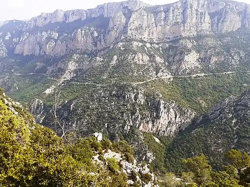 pohledy z vyhlídky Col d'Illoire