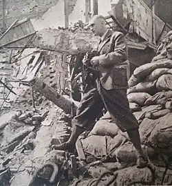 Viktor Mussik, Šanghaj (Pestrý týden 1935)