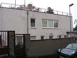 Vila Pfeffer, Novosvetská 8, Bratislava. Architektem je Fridrich Weinwurm, 1935. Pohled z ulice