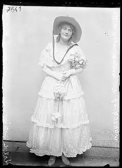 Vlasta Loukotková v roli Lakmé (1919)