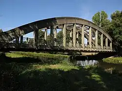 Vodňany, silniční most přes Blanici.jpg