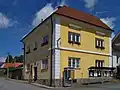 obecní úřad a pošta