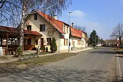 Restaurace ve středu vesnice