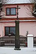 Kříž u domu čp. 29