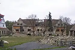 Zámecké nádvoří