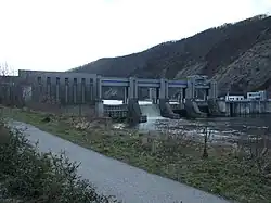 Přeliv jedním polem v březnu 2008