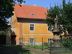 Vraný, presbytery.jpg
