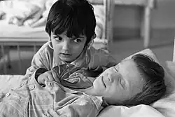 Z cyklu Dětská nemocnice, 1976–8