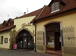 Vysoké Mýto, fragment barbakanu domu čp.1.JPG