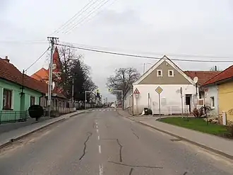 Silnice I/23 ve Vysokých Popovicích