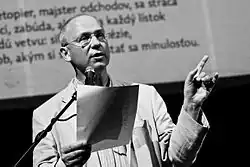 Měsíc autorského čtení 2014