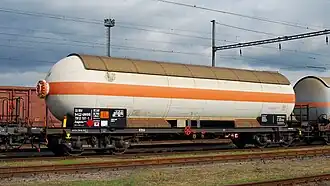 cisternový vůz společnosti Unipetrol Doprava v Nymburku