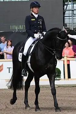 Ingrid Klimke na koni Dresden Mann