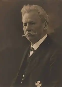 Václav Velebný, autoportrét