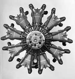 Hvězdicový devítiválec Walter Atlas