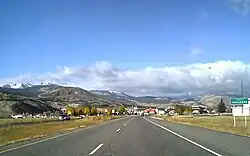 Město a pohoří Anaconda