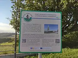 Informační panel u rozhledny