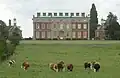 Wotton House, Buckinghamshire (1714), možná navržený Elizabeth Wilbraham