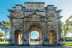 Vítězný oblouk v Orange (30. října 2019)