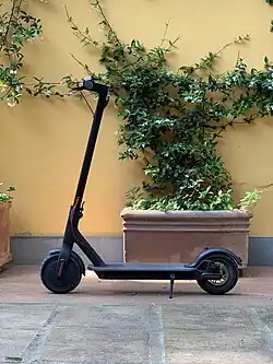 Xiaomi Mi Electric Scooter