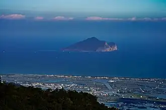 Ostrov Kuej-šan připomíná plující želvu