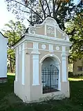Kaple poblíž kostela