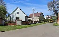 Záchlumí čp. 29, 39 a 40