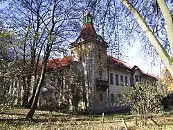 Zámek Lukavec 2.JPG